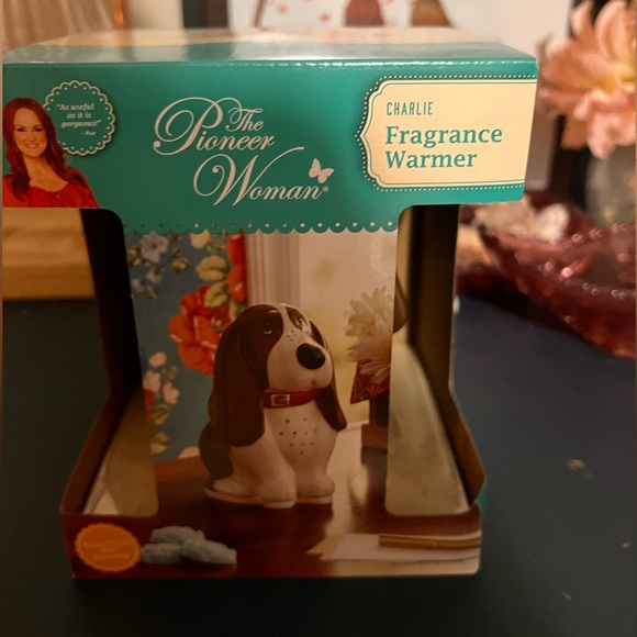 NEW NIB Pioneer Woman Candle Wax Warmer Basset Hound Dog Ceramic Home Decor Gift - Picture 4 of 5